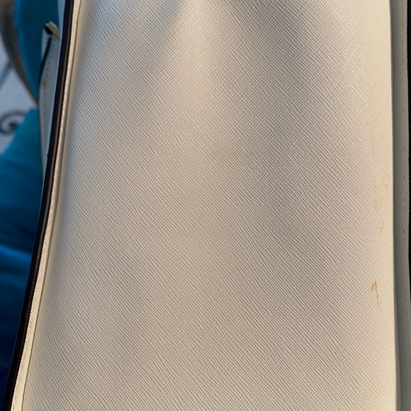 Michael kors handbag - Picture 5 of 9